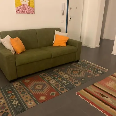 La Casa Di Giulia アパート パレルモ