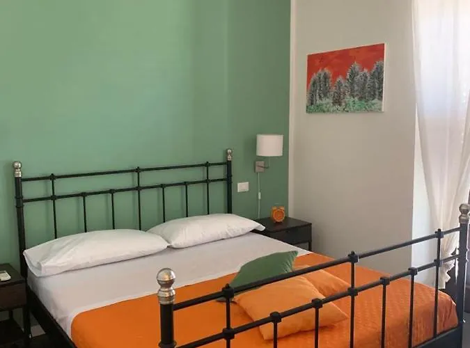 アパート La Casa Di Giulia パレルモ