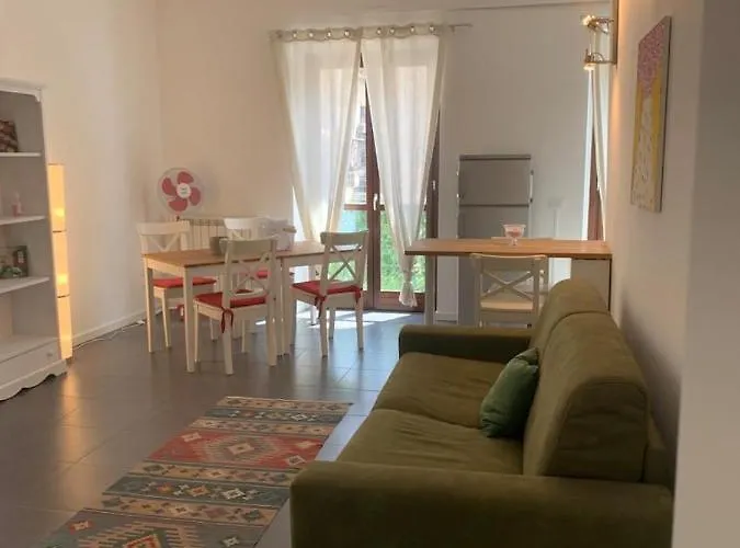 La Casa Di Giulia アパート パレルモ