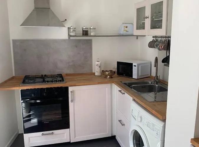 La Casa Di Giulia * パレルモ