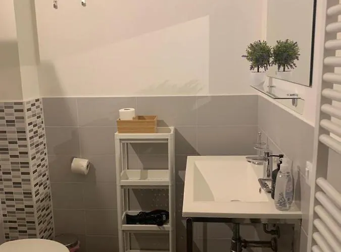 La Casa Di Giulia * パレルモ